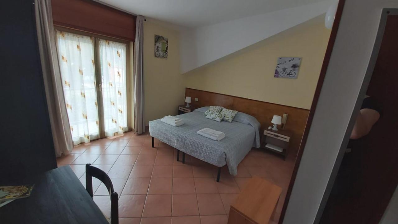 Orso Momo Hotel Calizzano Exterior photo