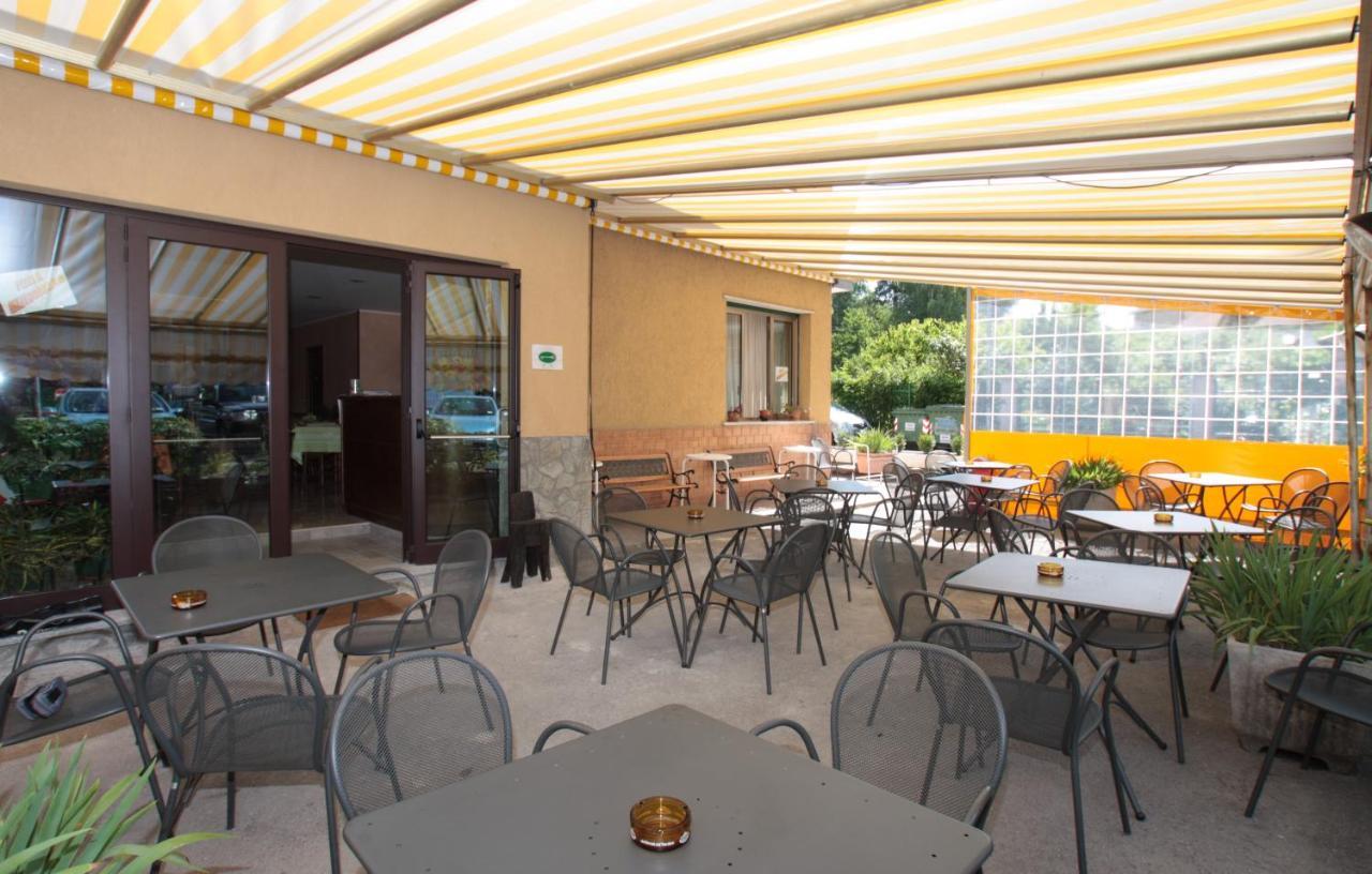 Orso Momo Hotel Calizzano Exterior photo